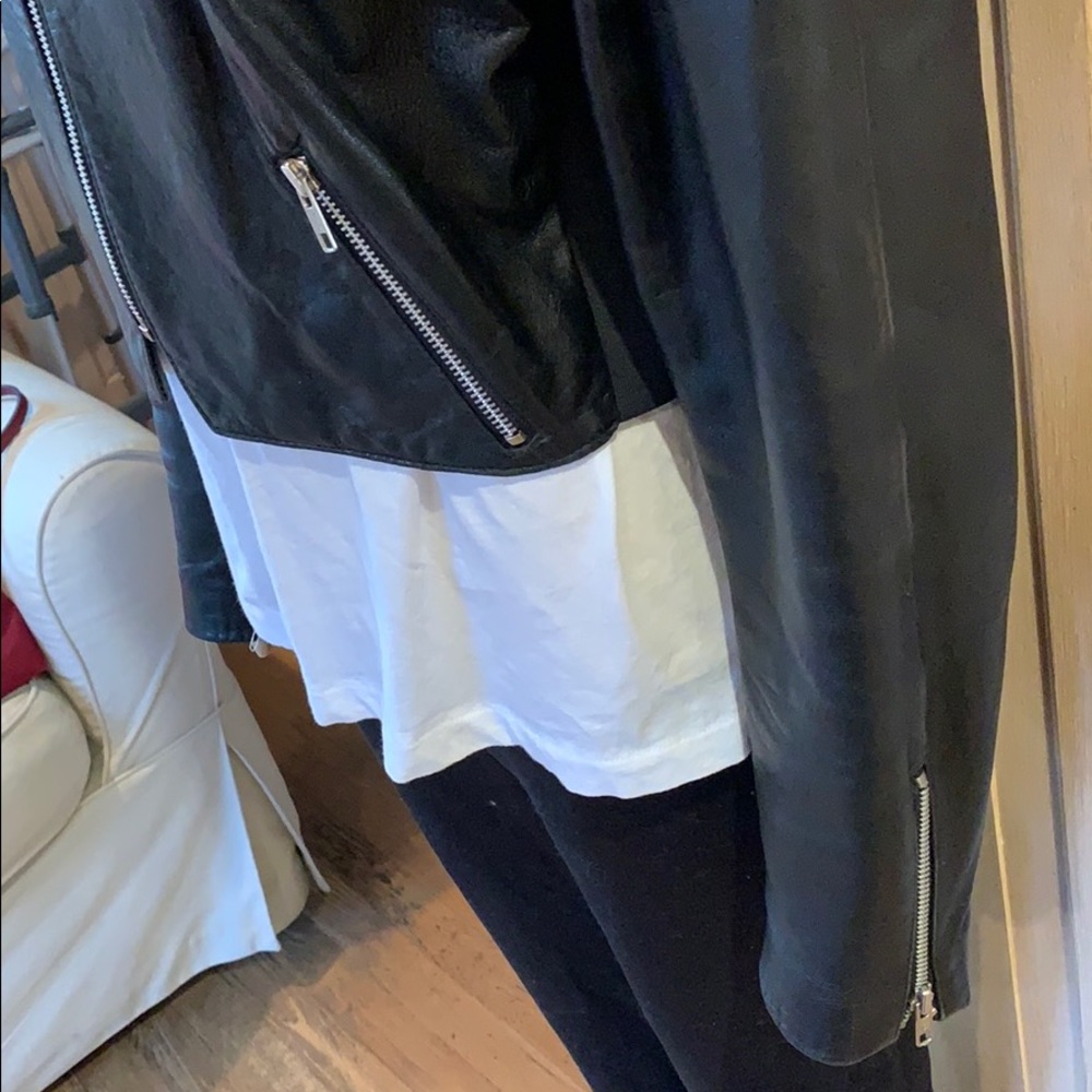 Jacket - Picture 3 of 8